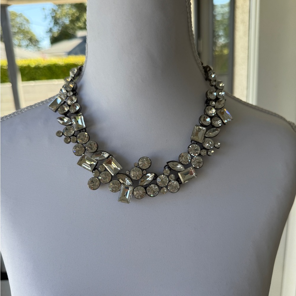 Crystal Statement Necklace - Silver Sparkle